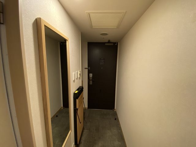 福岡市営地下鉄『祇園駅』すぐ。『ダイワロイネットホテル博多祇園』(部屋内部)