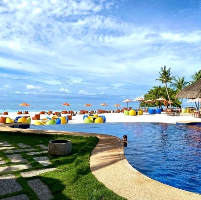 Seize the day at South Palms Resort
