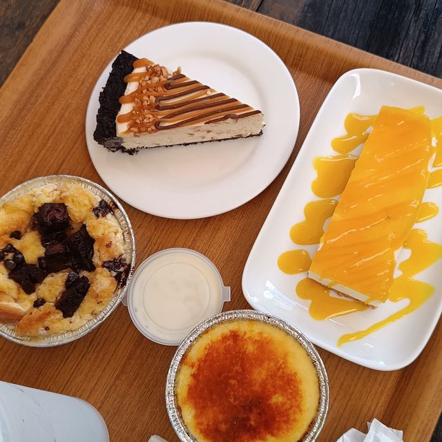 Kula Cakes