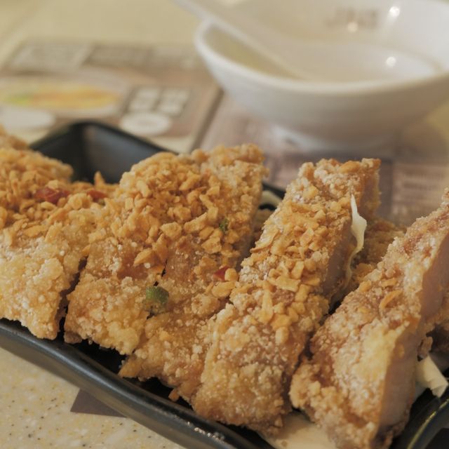 歌賦街隱蔽上海菜，午市套餐很豐富 