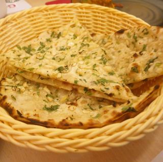 薑飯店餐廳內部裝潢👍