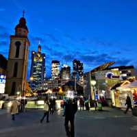 Zeil at Night