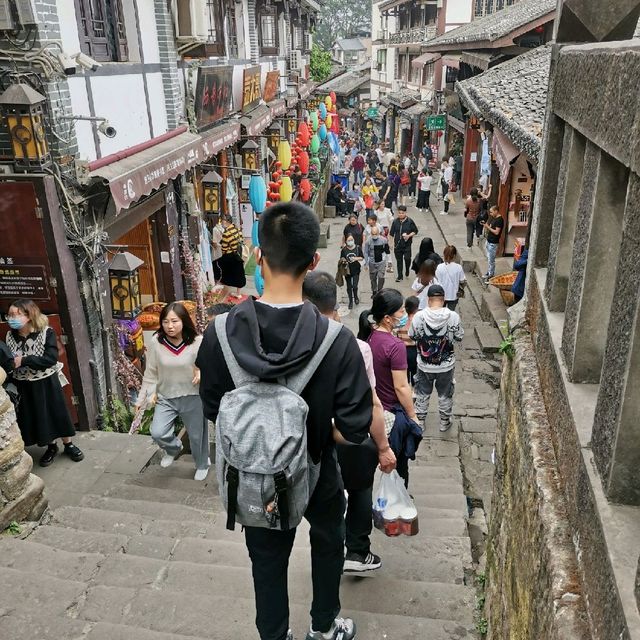 Ciqikou on a weekday