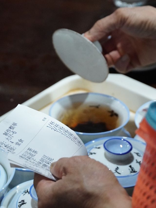 One of Chongqing’s Oldest Tea Houses!