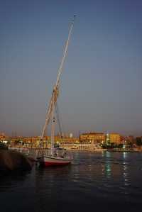 【Travel around the 🌍 world】Egypt 🇪🇬. Aswan Felucca on the Nile River.