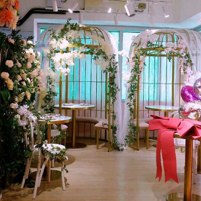 人氣粉紅花花Cafe 就是偏偏喜歡你 人氣粉紅花花Cafe 就是偏偏喜歡你
