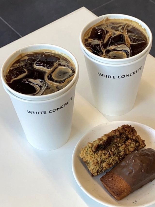 행궁동 크로플 맛집 [화이트 콘크리트]