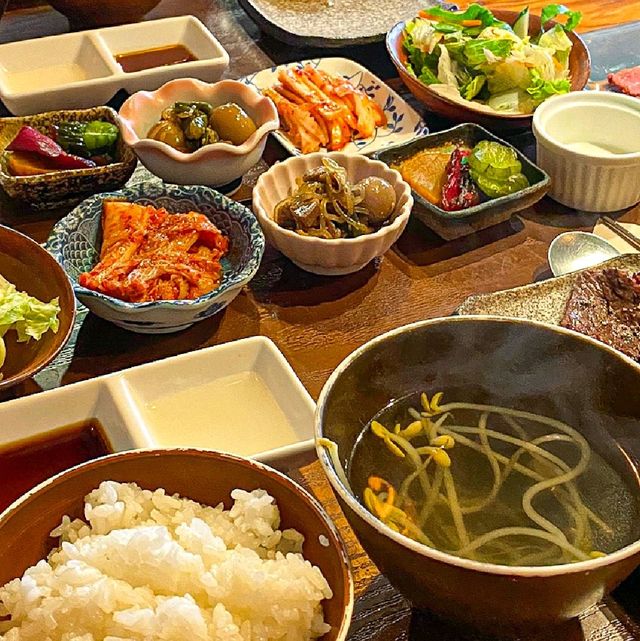 순식간에 매장이 꽉차는 가로수길맛집🔥