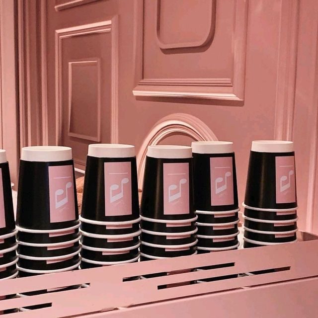 คาเฟ่สีหวานๆใจกลางสยามสแควร์ 💗