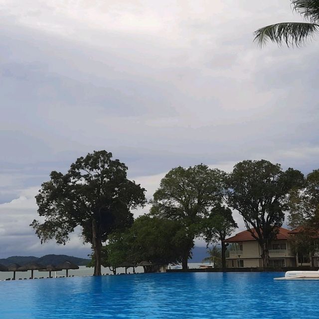 Vacations are interesting as far as the eye 