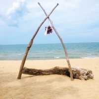 HuuLaaBeachclub Sichonฮูล่าบีชคลับ 