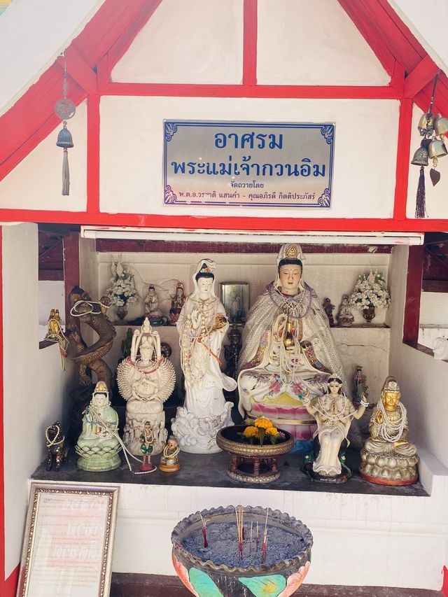 วัดพระธาตุดอยคำ | เชียงใหม่