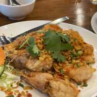 ครัวอิ่มสุข 🥗🥘 ร้านอาหารริมแม่น้ำบางปะกง 