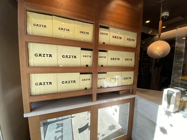 食べて納得。チーズケーキ好きにオススメしたいお店です。