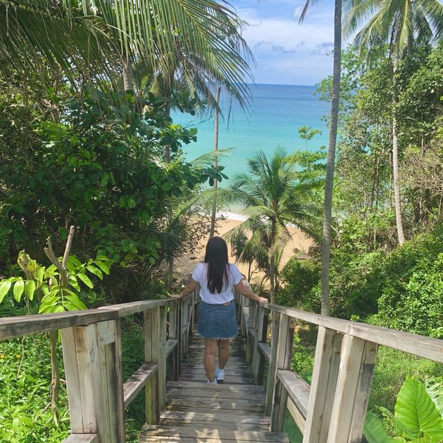 สะพานไม้ หาดในทอน 