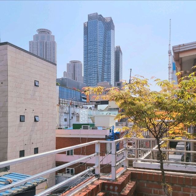 건대 입구 옷장 문 열고 들어가는 카페 [아르무아]