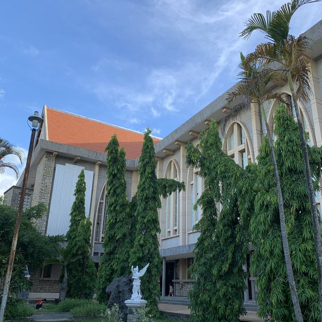 Phủ Cam Catholic Church 