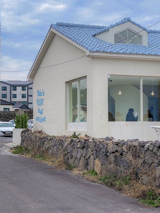애월 네컷사진 바다뷰 카페 | 하루필름 애월점