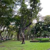 Hoang Van Thu Park