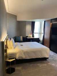 灣仔飽覽維港景色酒店🏨 時尚海景房