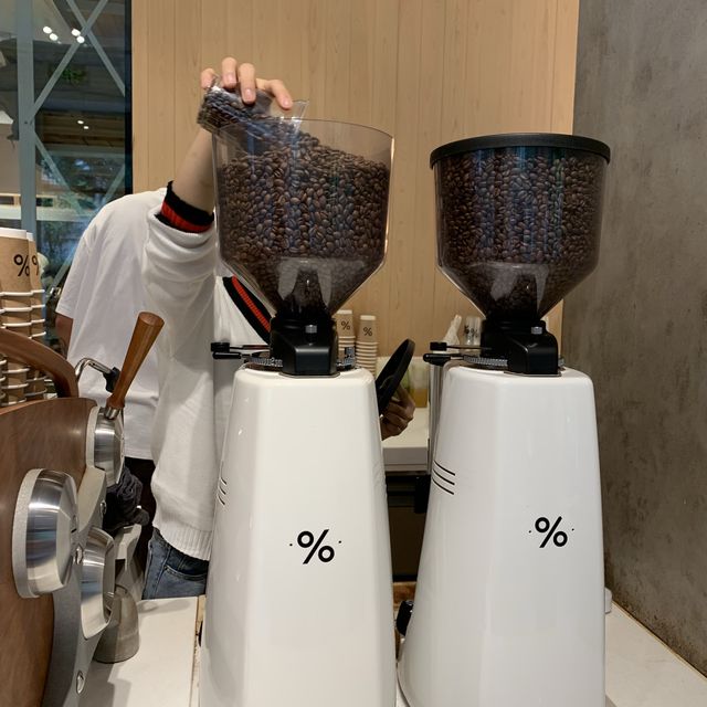 ☕️ % Arabica Shanghai Roastery 😍