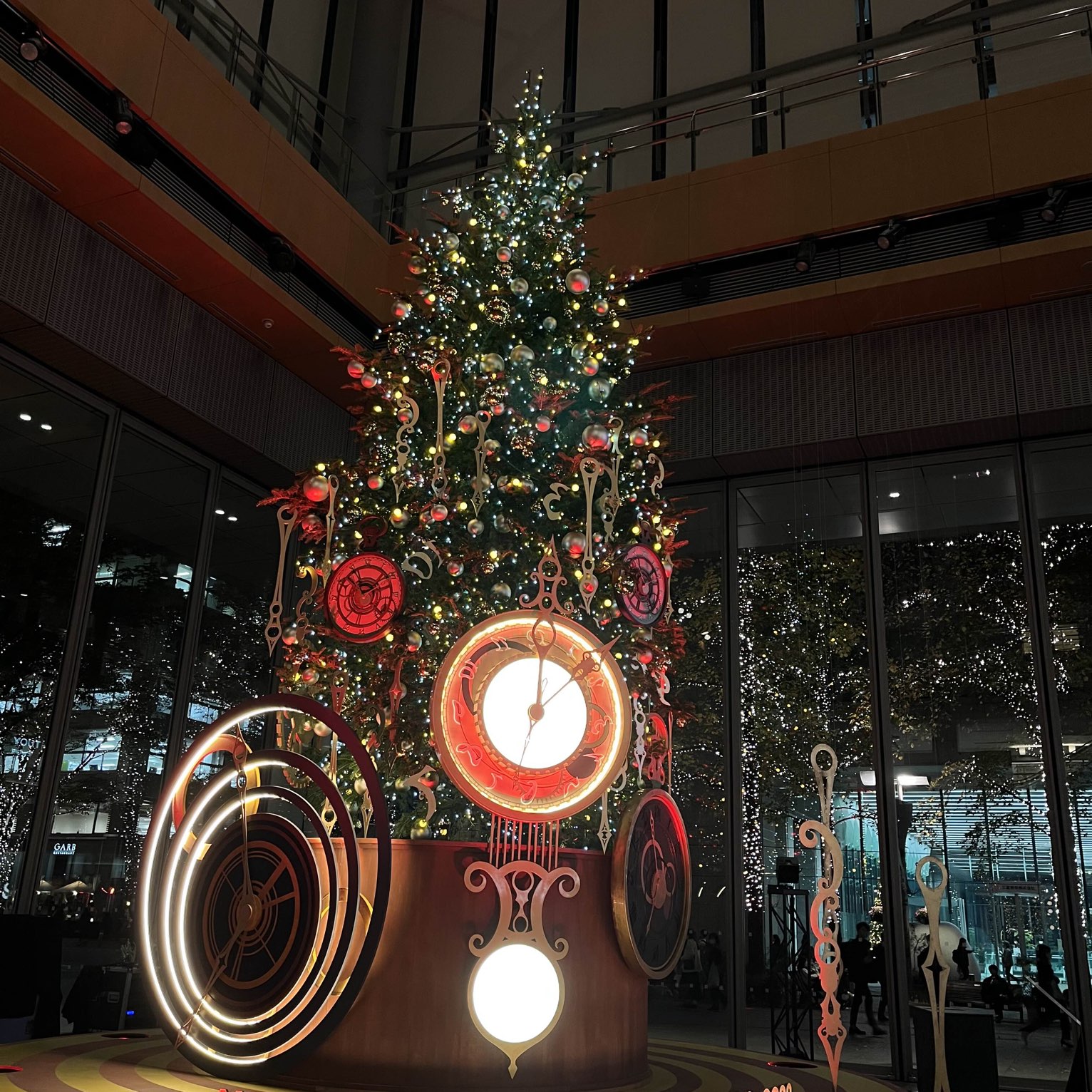 丸の内イルミネーション22 Trip Com 東京の旅のブログ