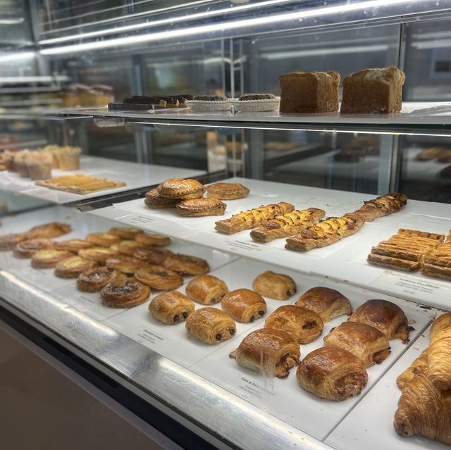 Tasty cafe with the best pineapple twist