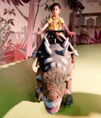 [ 親子好去處]  走進侏羅紀恐龍樂園探險