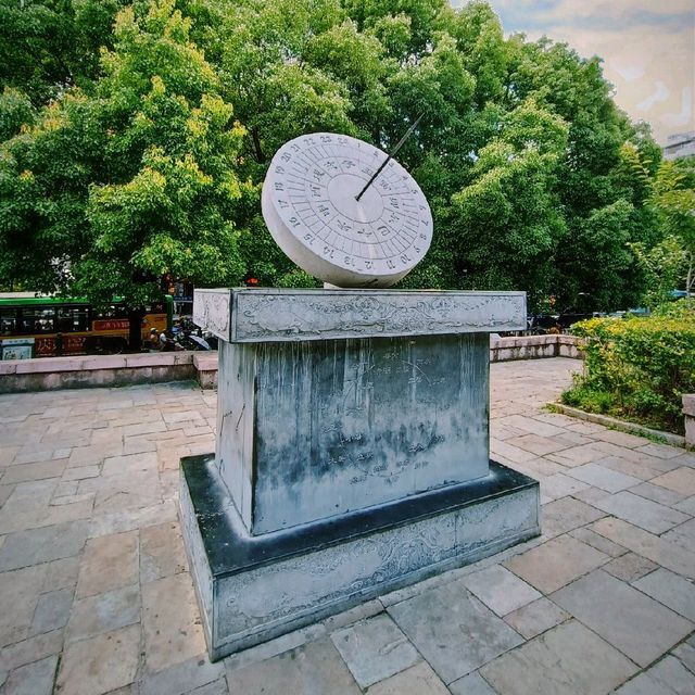 Wenchang Pavilion Square