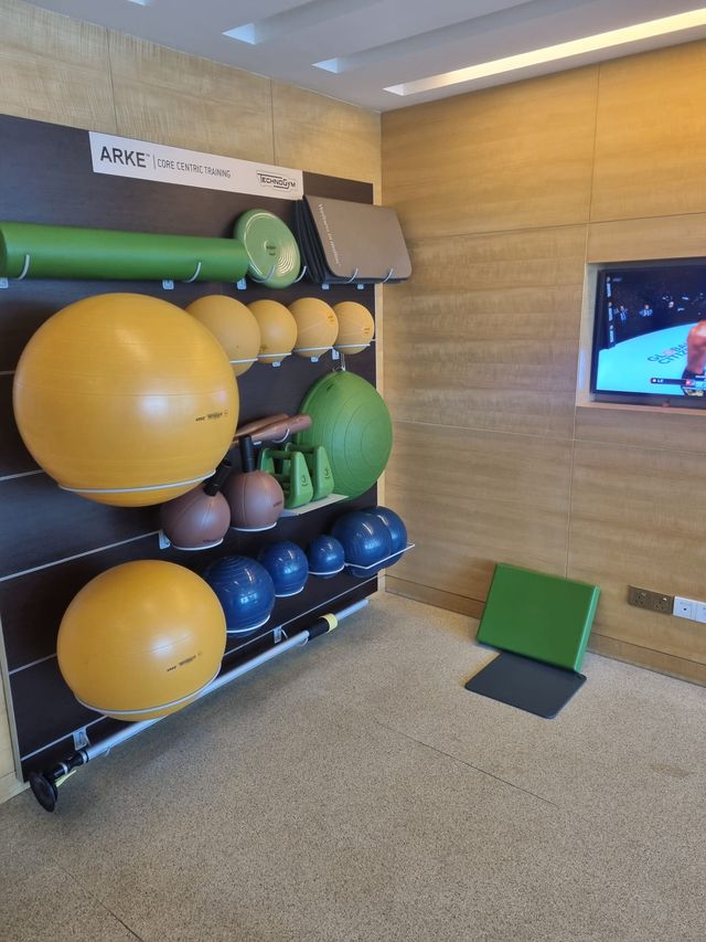 Fitness Centre @ Doubletree Hilton JB 