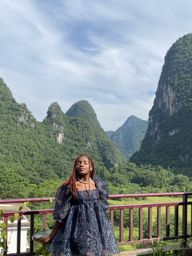 BREATHTAKING MOUNTAIN VIEWS