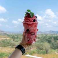 ต้นไม้ใบหญ้า Cafe' at แก่งกระจาน 🏕
