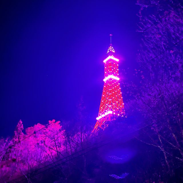【台灣桃園 巴陵鐵塔】 海拔1314 高地情侶放閃景點