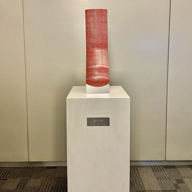 新宿NSビルの「ユックリズム振り子時計」