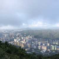 春季旅行可以挑戰香港三尖