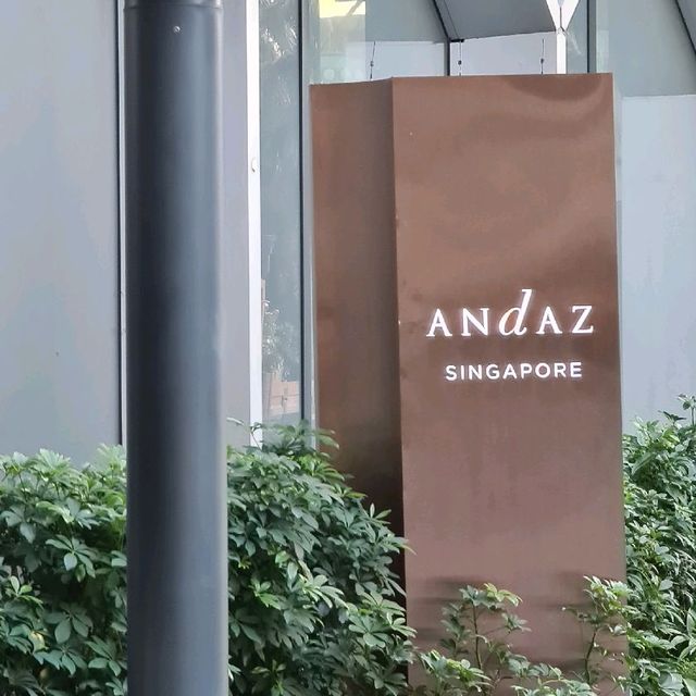 Luxurious Hotel!