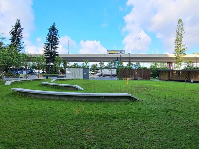 【另類天空之鏡🪞~觀塘海濱花園⛲】