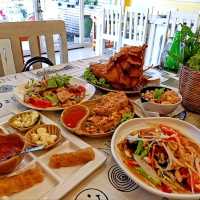 ซินจ่าว 2 ร้านอาหารไทย-เวียดนาม