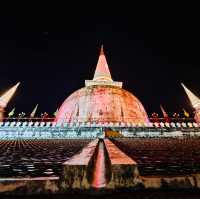 พระธาตุไร้เงา