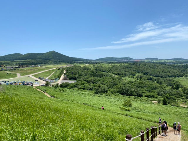 바다가 보이는 제주도 오름, 새별오름에서 인생샷 📸