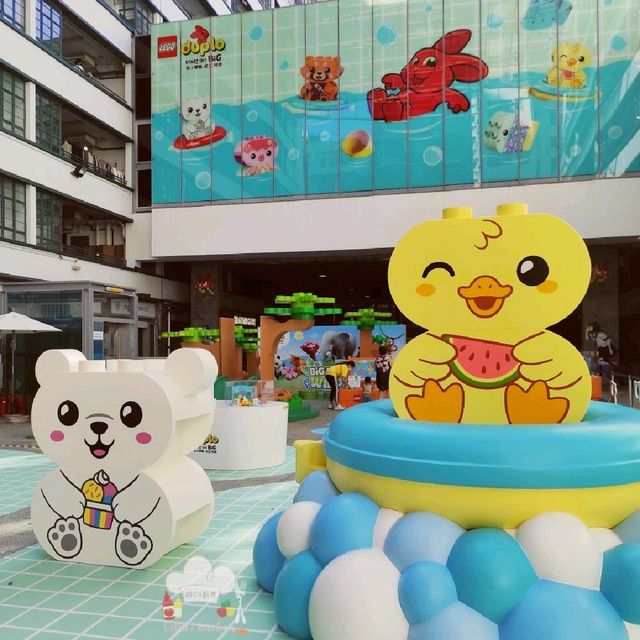 一個地點兩個展覽