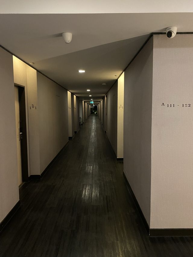Manhattan Pattaya Hotel ทันสมัย เรียบหรู ดูดี