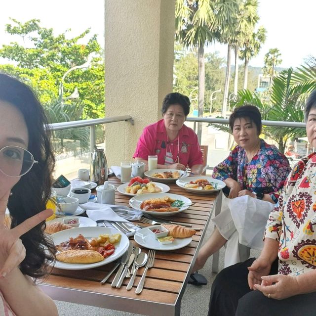 Movenpick Beach Phuket 