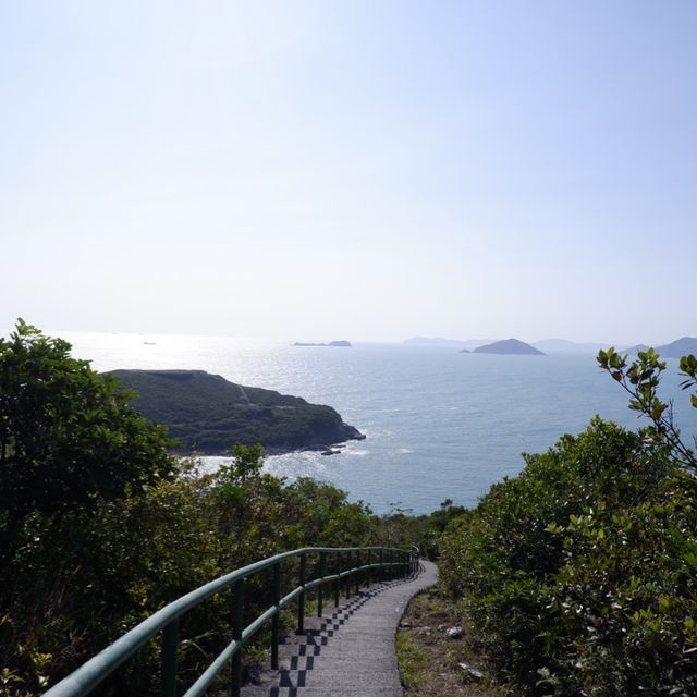擁有很多自然奇觀之東龍島
