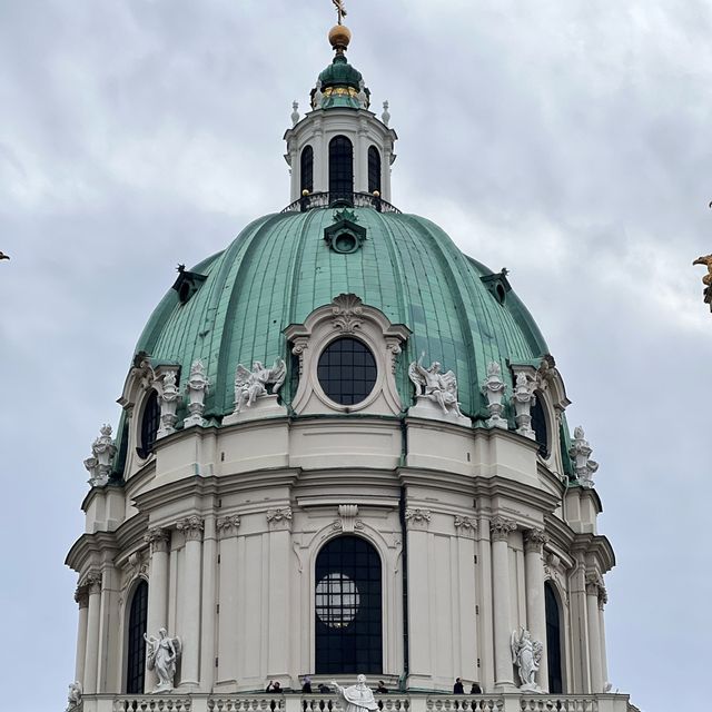 Absolutely Stunning Karlskirche