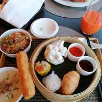 upper house studio 80 山景房！好舒服好正的酒店還包 maxi bar，早餐，$1300 dinning credit！還有任叫爆谷😜😜
