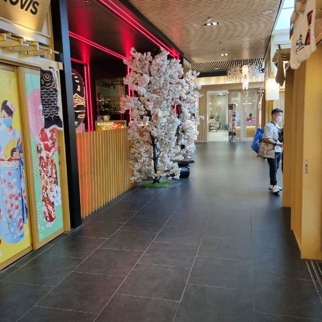 Tokyo Street Located In Pavilion Mall