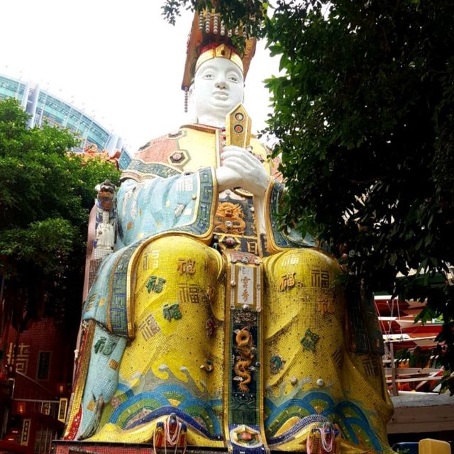 ไหว้พระแม่ริมหาด Replse Bay
