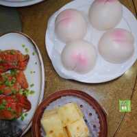 任食大閘蟹及北京片皮鴨2小時