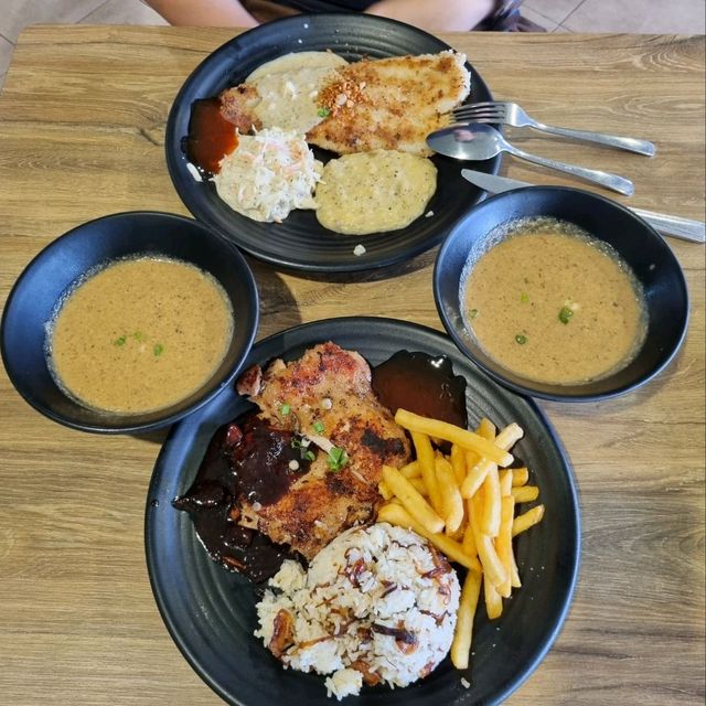 Hearty Western Food at Hawker Prices